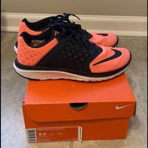 women’s Nike fs lite run 3 sneaker